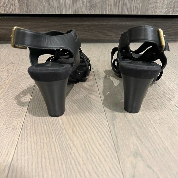 GIANI Bernini Black Justyne Strappy Sandal Leather Heels Size 8.5 - Picture 5 of 8
